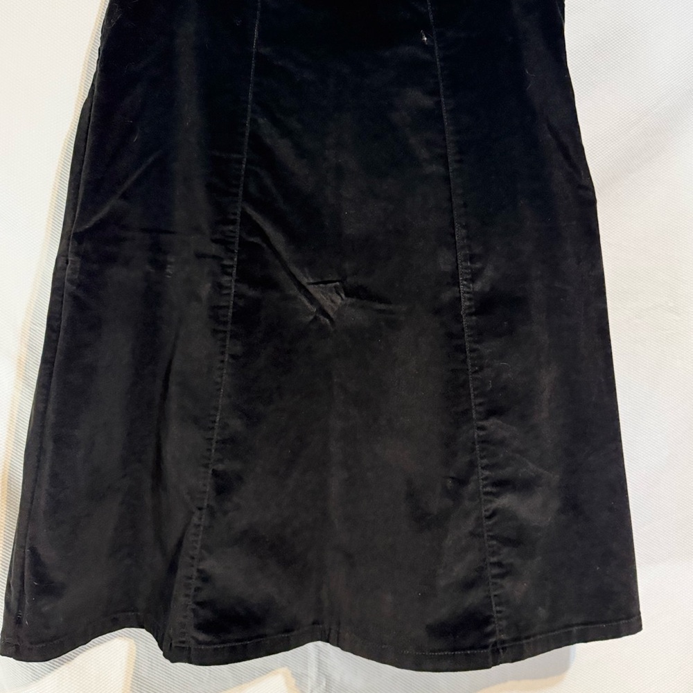 Eddie Bauer Black A-Line Skirt